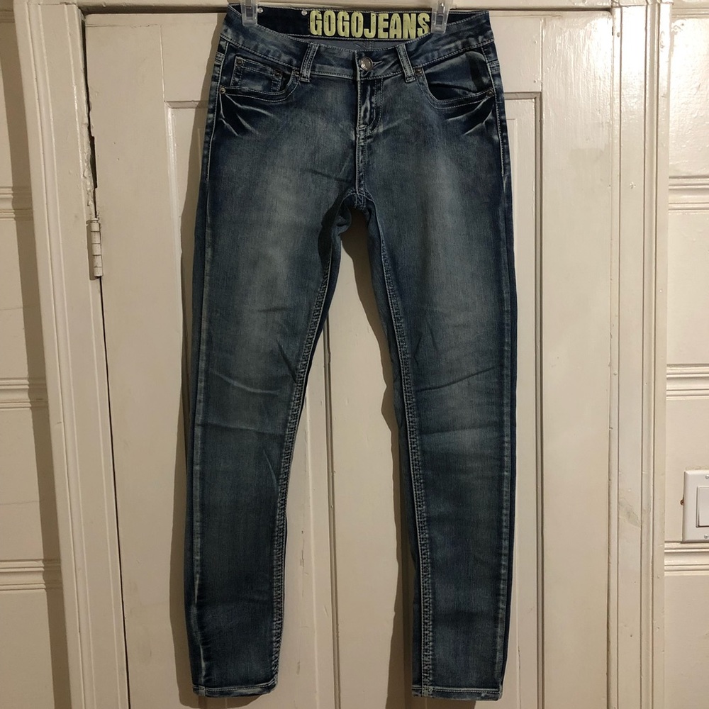 GOGO Jeans Size 7